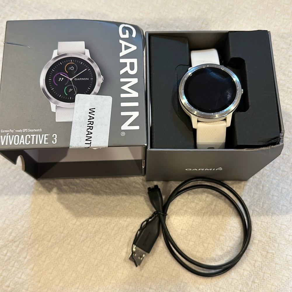 Garmin Vivoactive3 watch